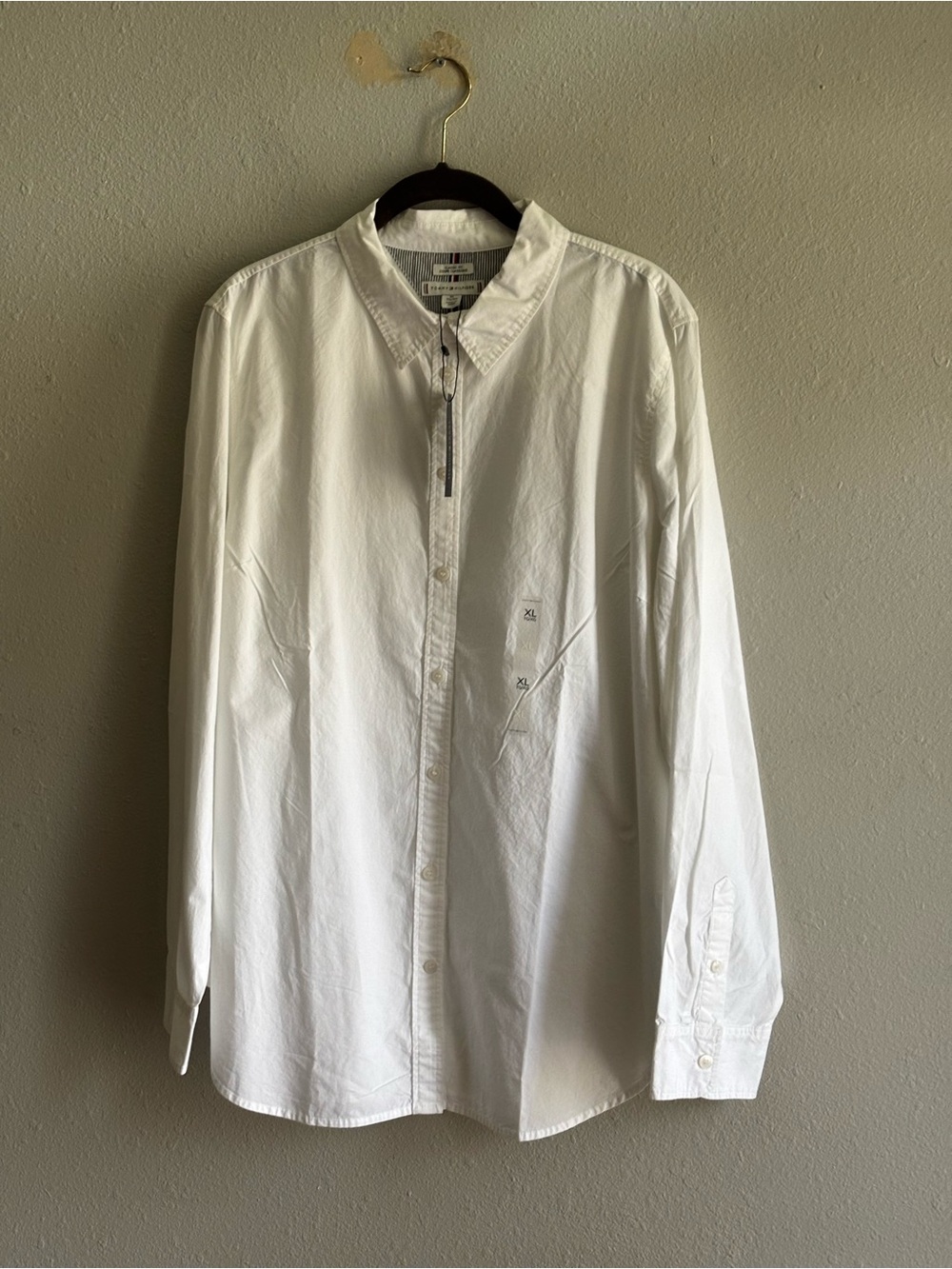 Tommy Hilfiger Women White Button-Front Shirt.